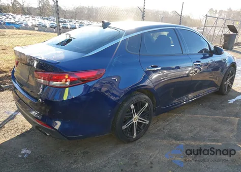 2018 Kia Optima S z USA, uszkodzony, nr VIN 5XXGT4L3XJG242281